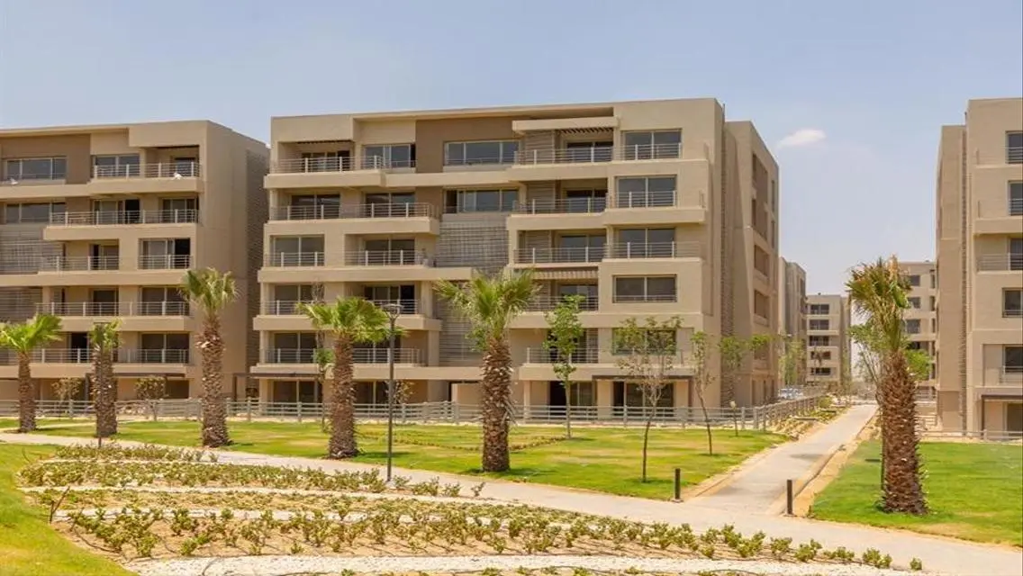 Apartment with immediate receipt in Palm Hills New