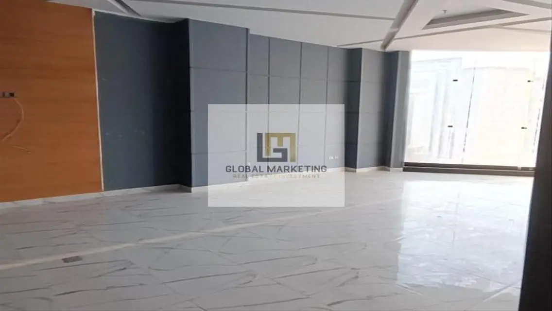 Finished office for rent 341m on North 90th