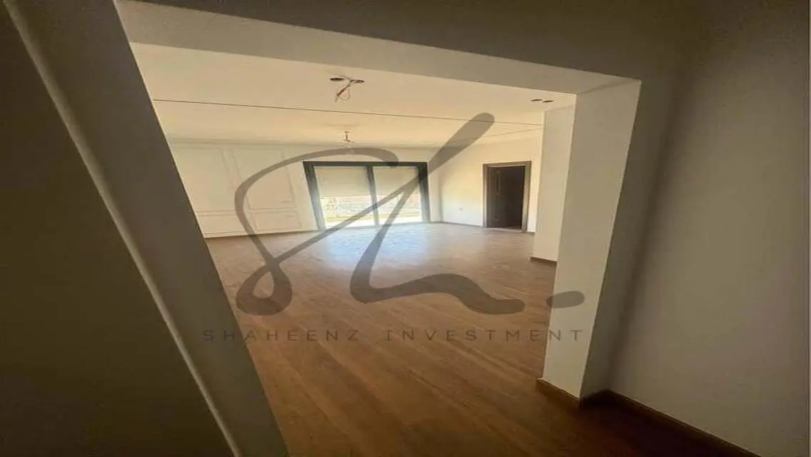 The lowest price for a villa for sale in Azzar