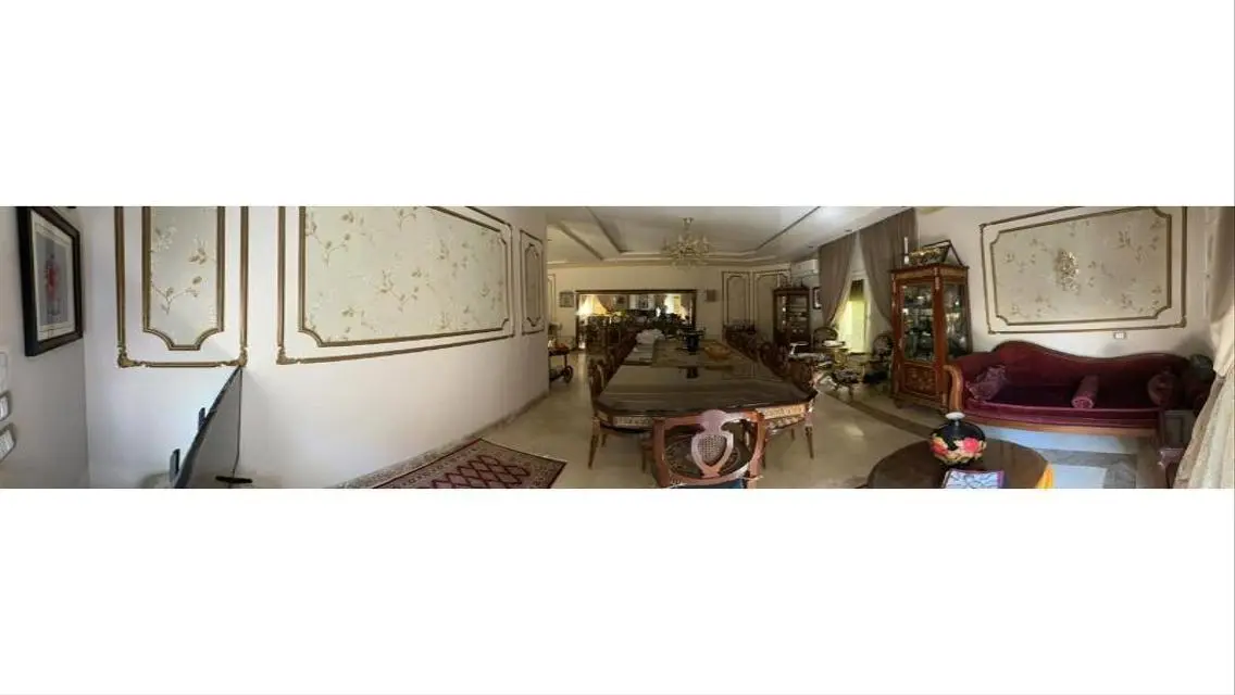 for sale fully finished stnadalone at les rois