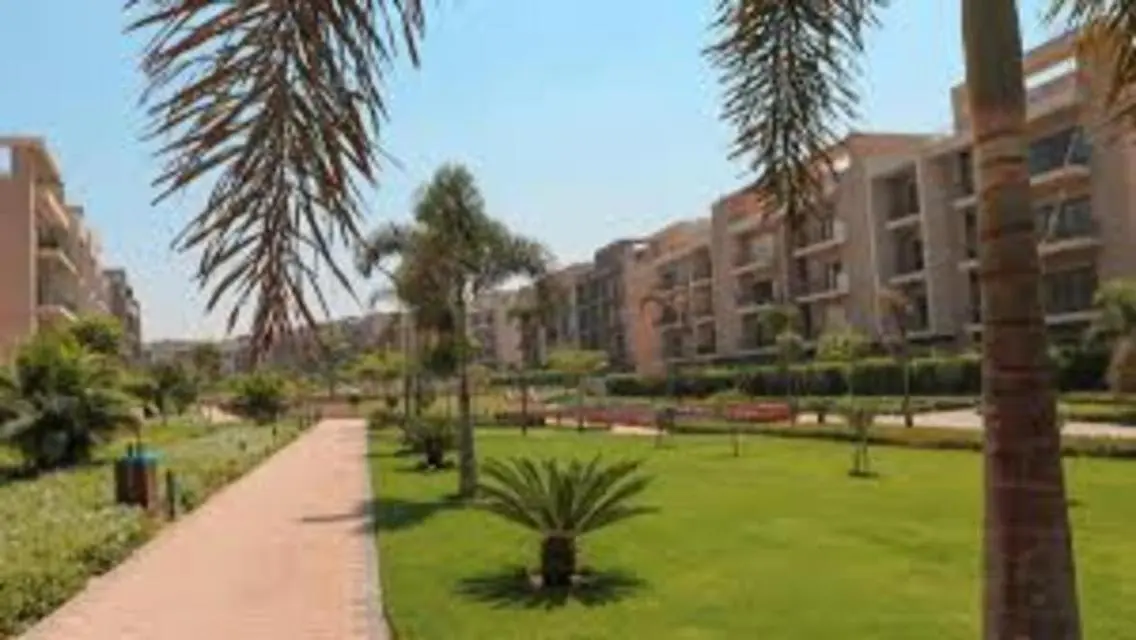 Finished apartment with ROI in Zayed-8Yrs Inst