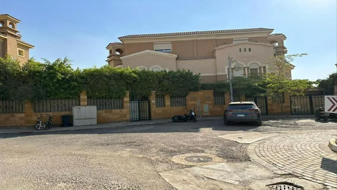 Fully Finished Villa for sale in Les Rois