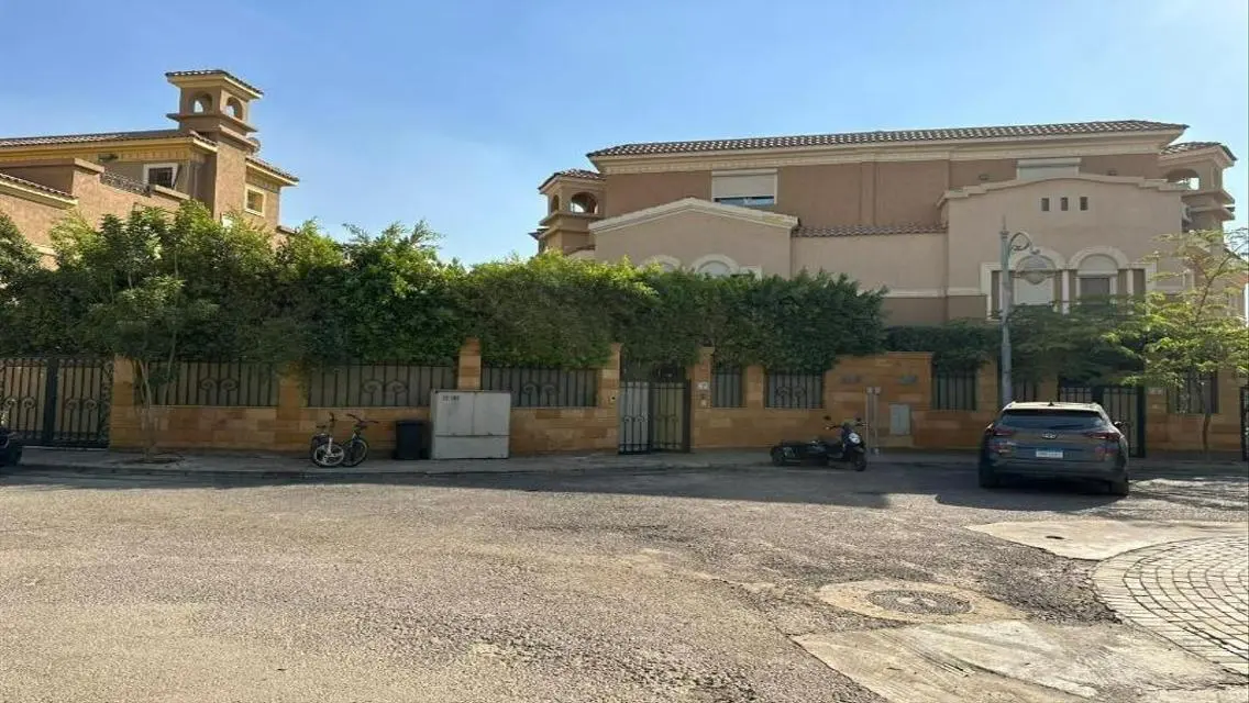 Fully Finished Villa for sale in Les Rois