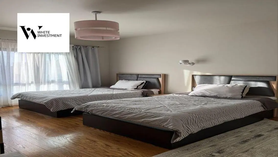 Eastown 210m 3beds fully furnished landscape view