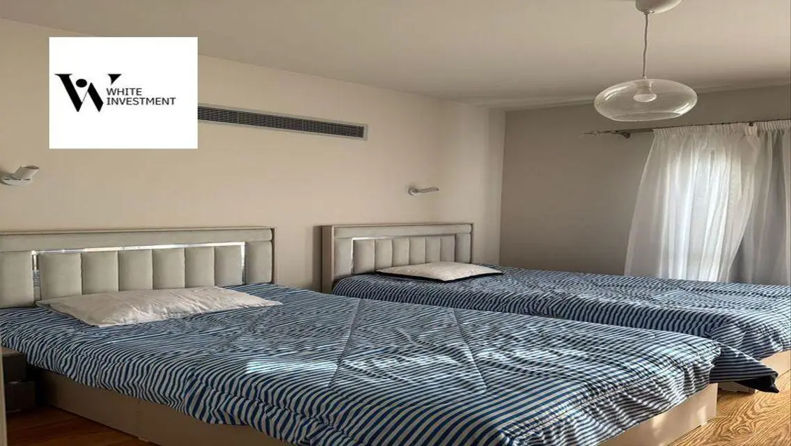Eastown 210m 3beds fully furnished landscape view