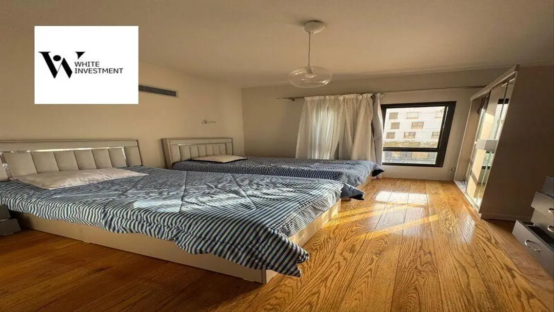 Eastown 210m 3beds fully furnished landscape view