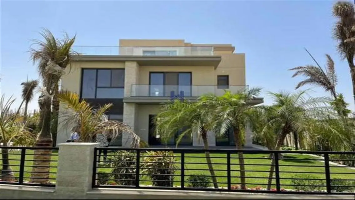 Under Market Price Resale Small Villa the estate