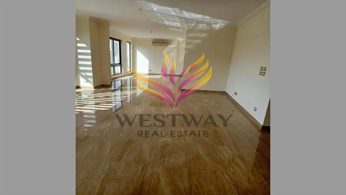 Upper Duplex for Rent in Westown, Beverly Hills