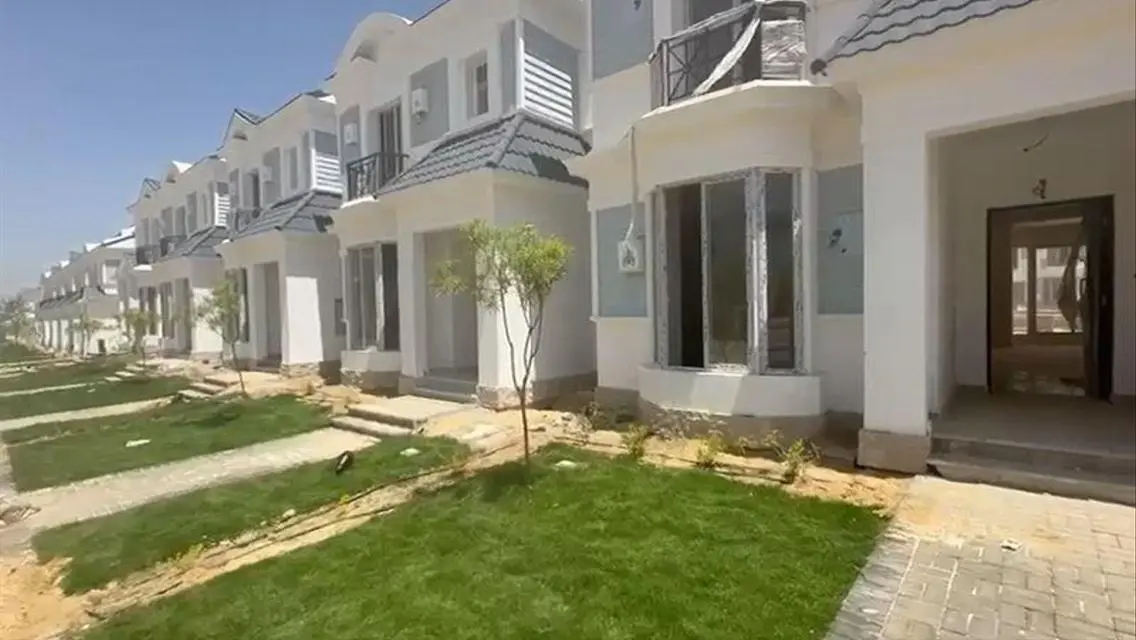 Finished Ready to move Town next to Chillout 0% DP