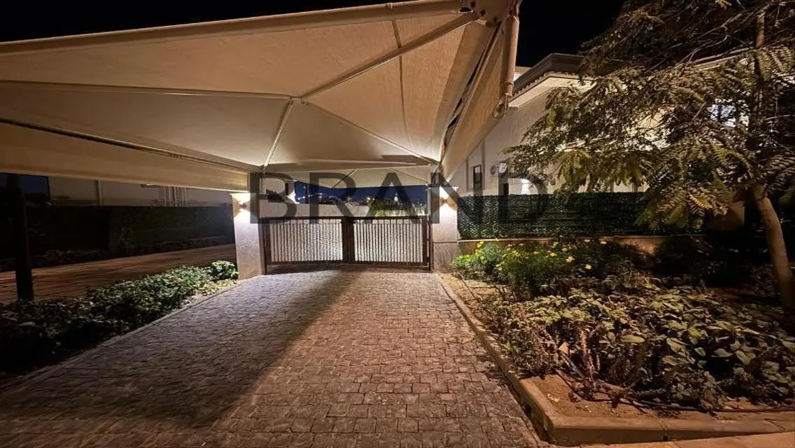 Fully Modern furnished villa for rent in Madinaty
