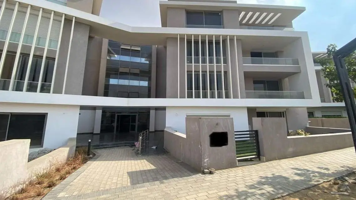 Standalone Villa in Joulz near new giza