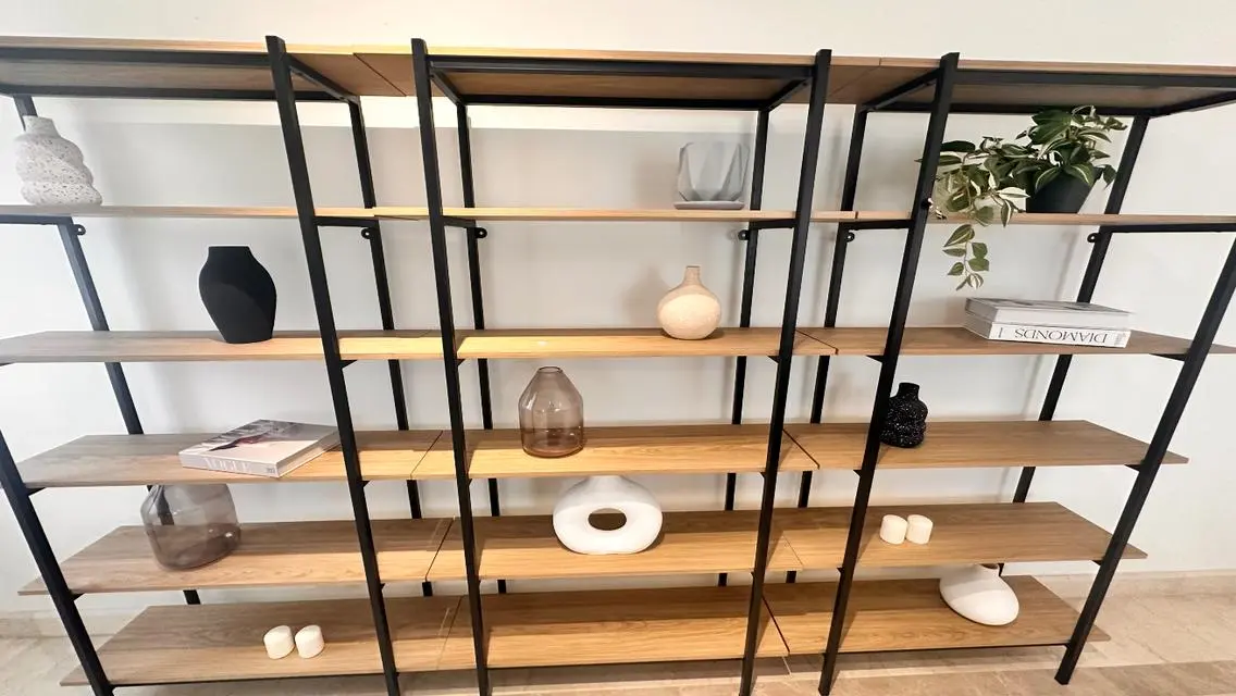 The beat fully furnished flat in Mivida 