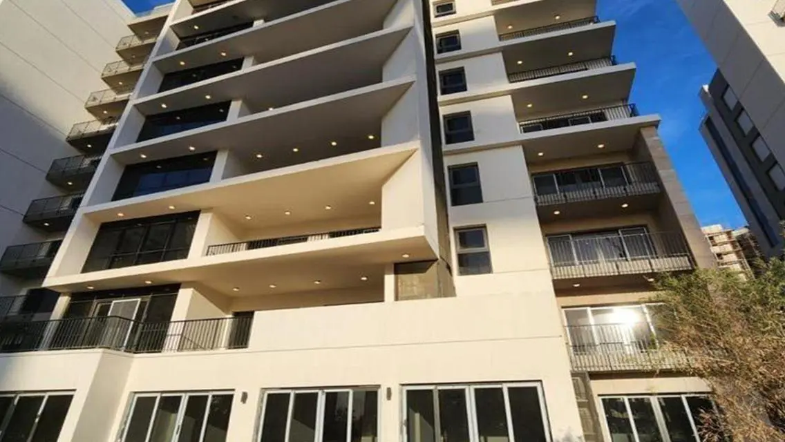 Fully finished apartment in Zed over 10 years