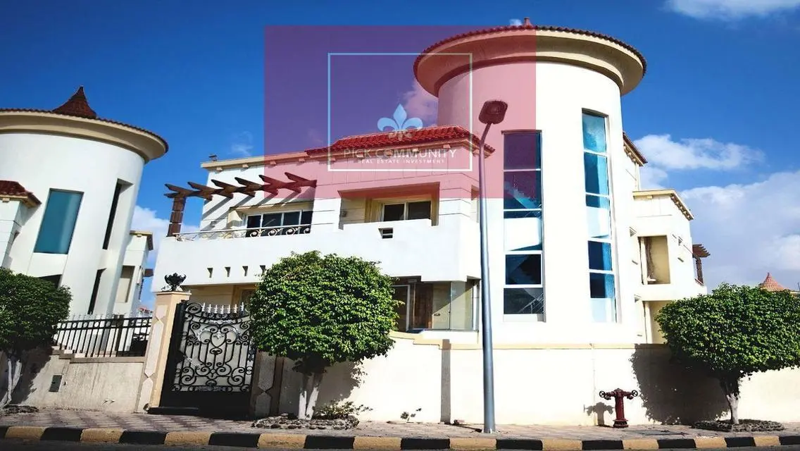 توين هاوس للإيجار بكمبوند ريفيرا هايتس خلف ال AUC