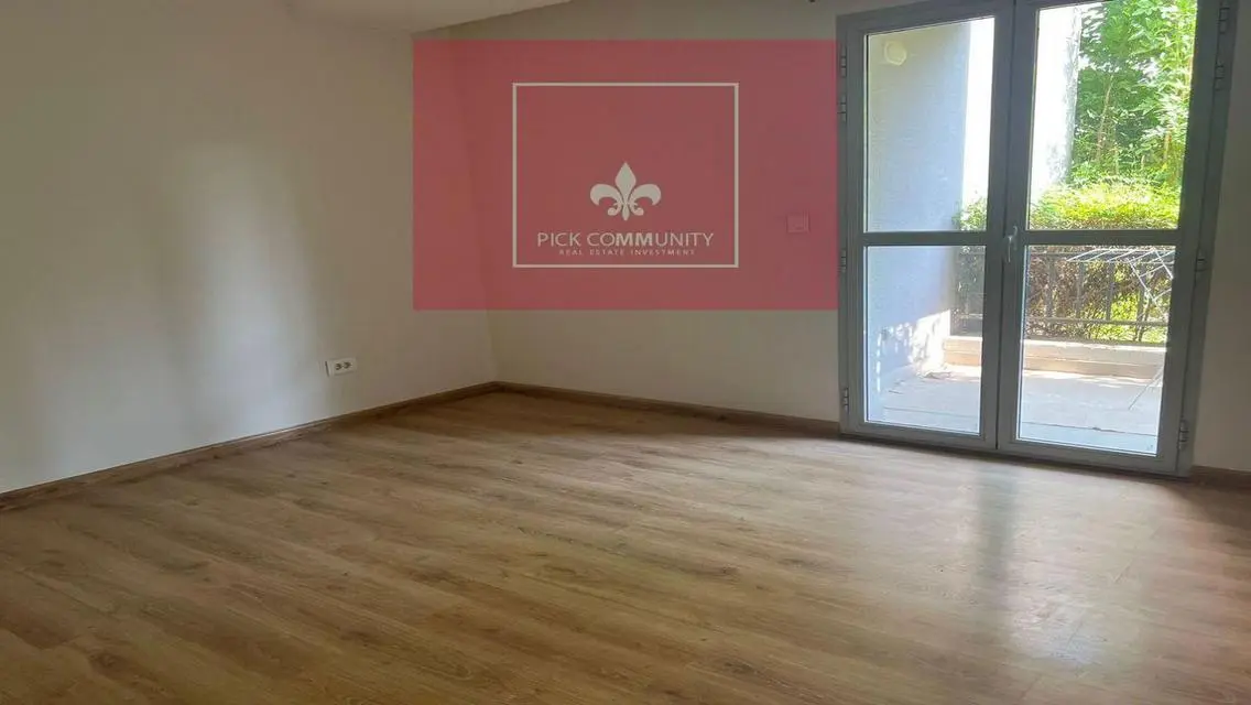 Elegant apartment with garden for rent in CFC
