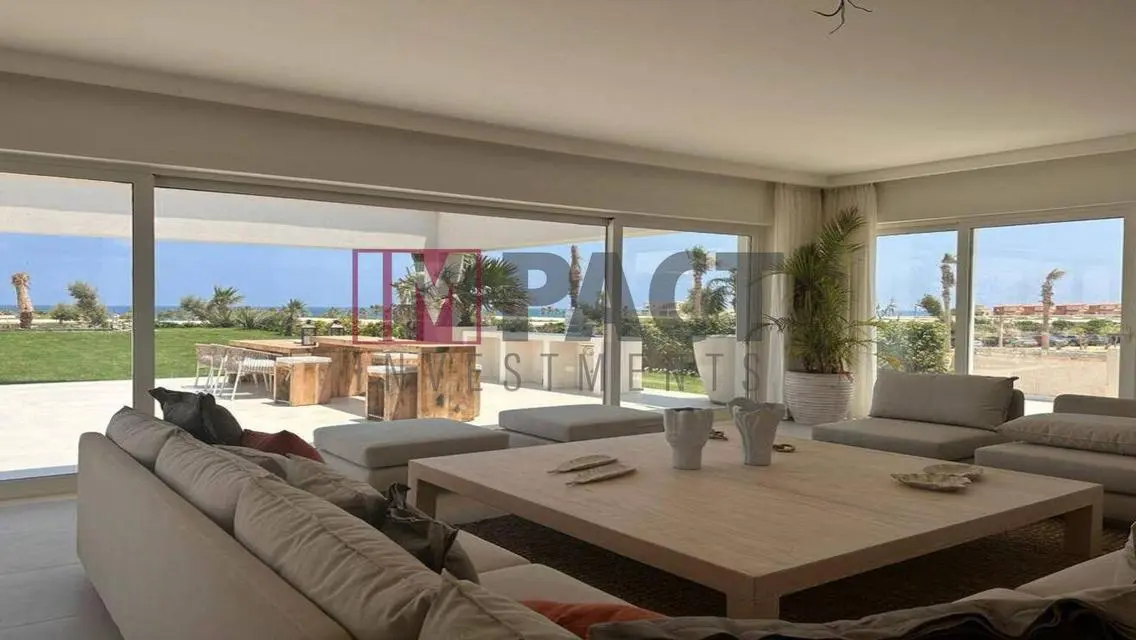 Luxurious Villa for Sale with Private Garden and Pool