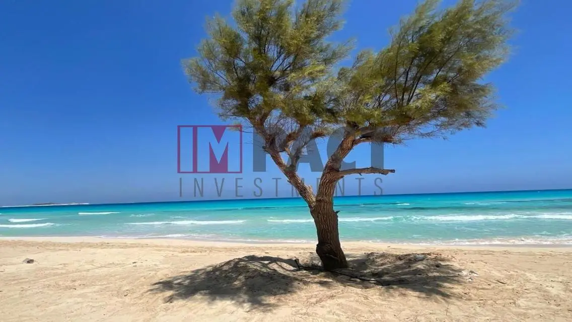 Luxurious Villa for Sale with Private Garden and Pool
