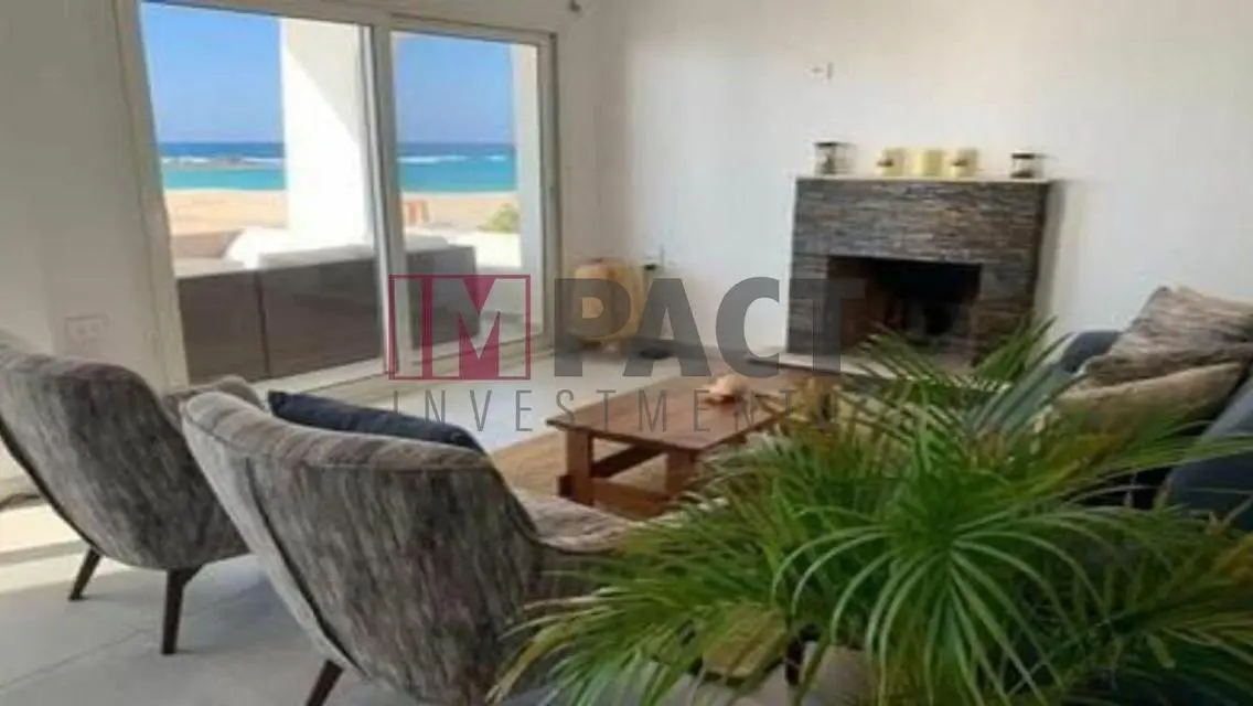 Luxurious Villa for Sale with Private Garden and Pool