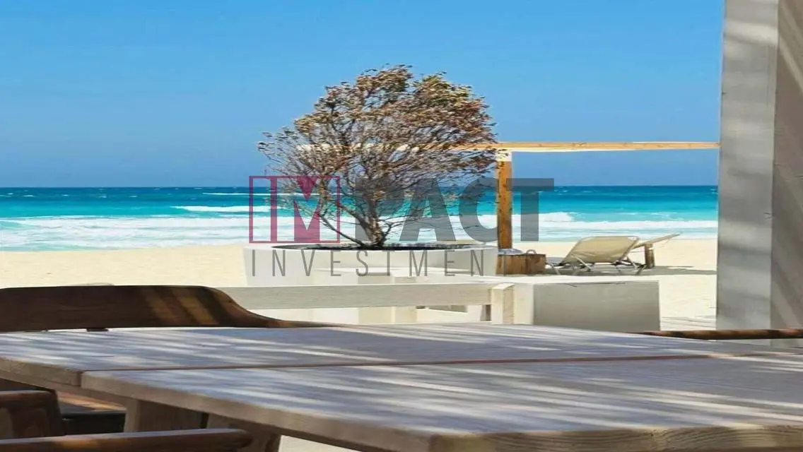 Luxurious Villa for Sale with Private Garden and Pool