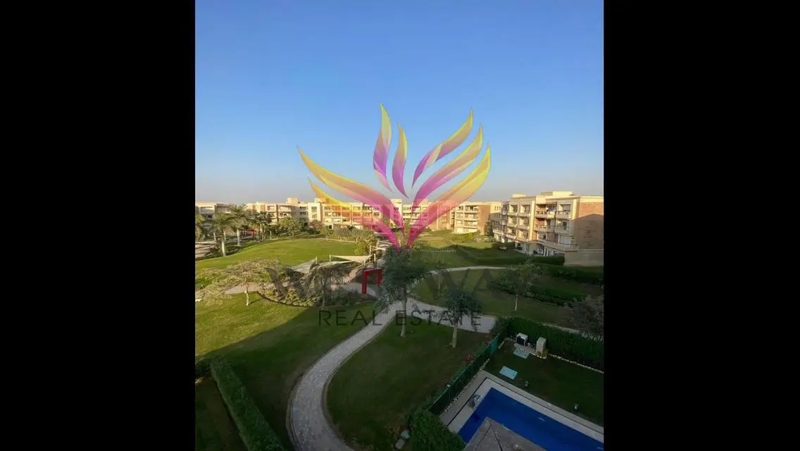 شقه مميزه  للبيع بكمبوند كارنيل نيو جيزه