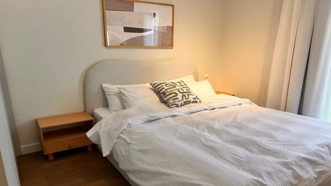 First use modern flat for rent 