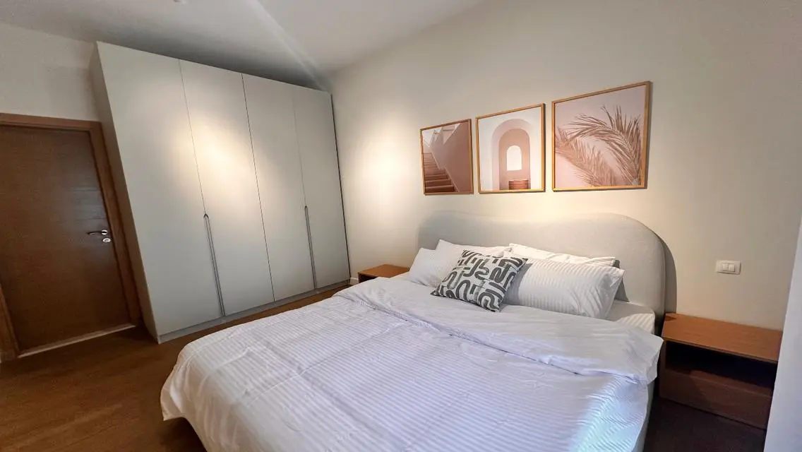 First use modern flat for rent 