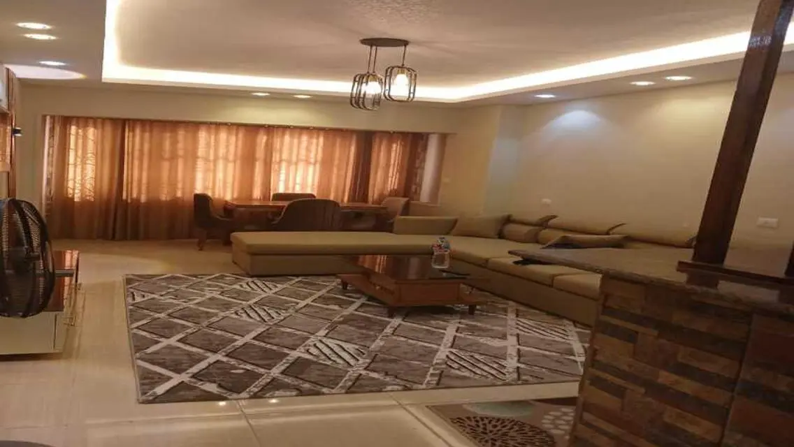 شقه الايجار المفروش الحى السادس عشر الشيخ زايد