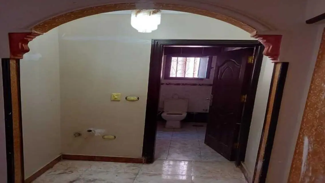 Apartment for rent in the tenth district, Sheikh Z