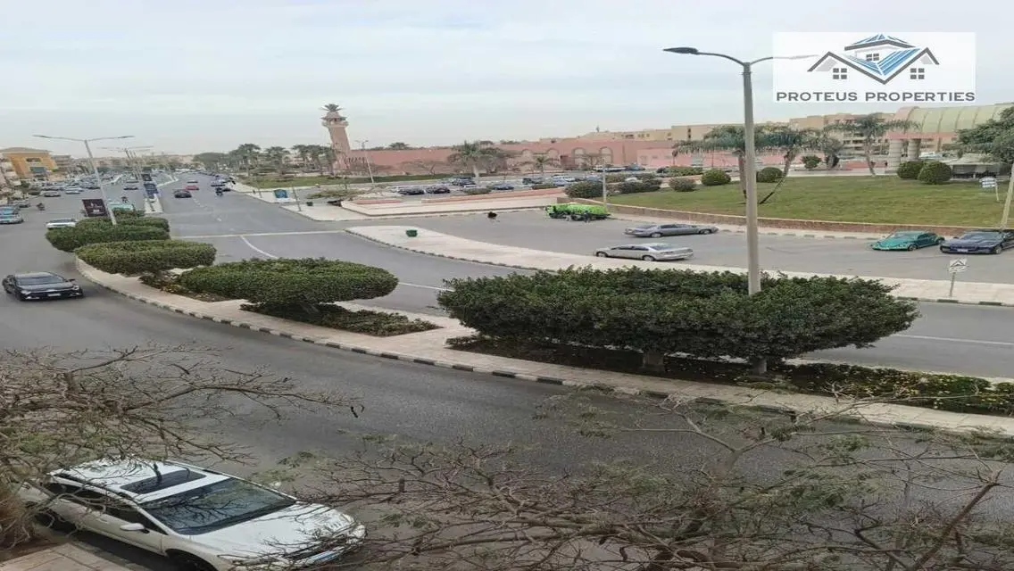 شقه للبيع فى الرحاب 1بجوار مول 2 والمسجد