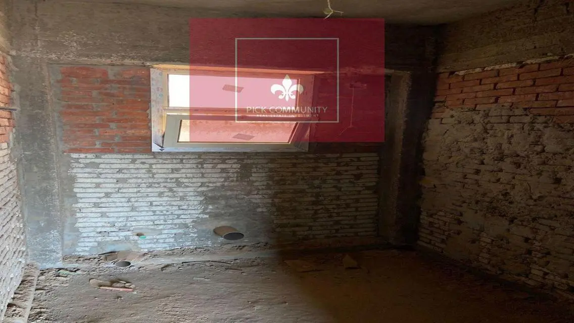 بنتهاوس روف فيو جاردن وبحيره للبيع في جاردن هيلز