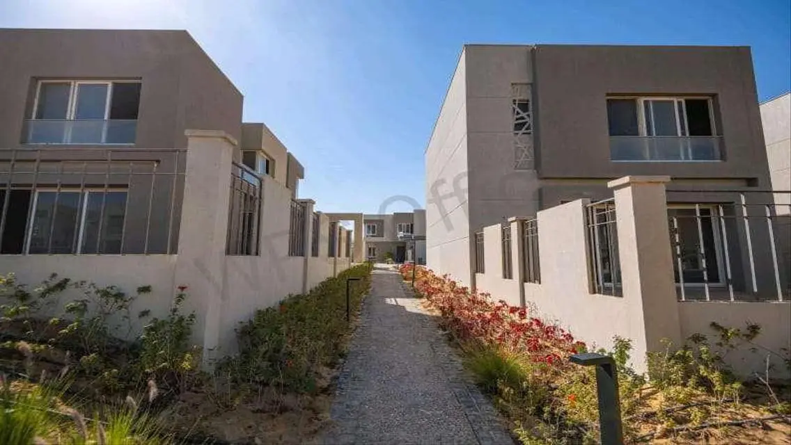 فيلا فاخرة للبيع بمساحة 255 متر