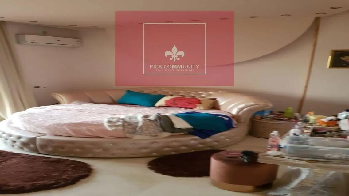 Luxury furnished villa for sale in Les Rios