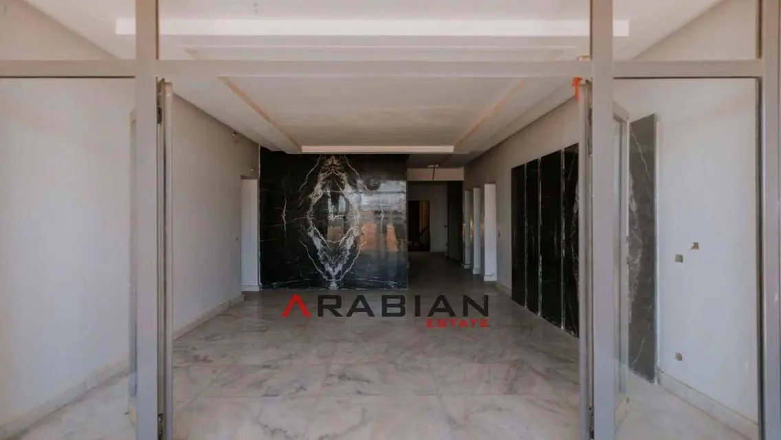 own an apt 183m with inst 8 y