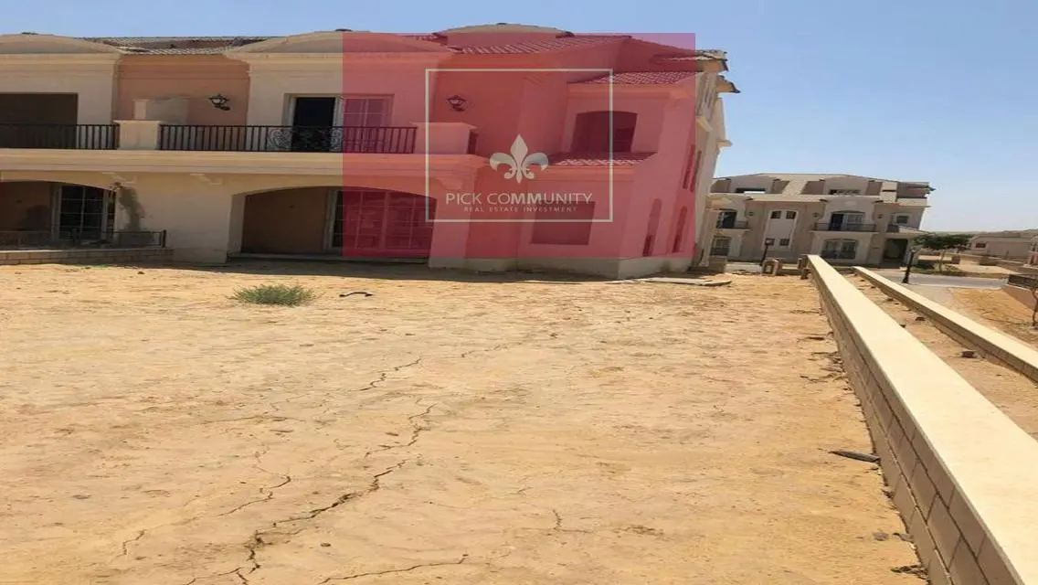 Town house corner for sale in Layan prime location