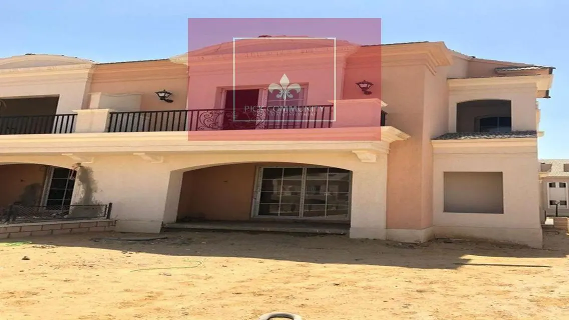 Town house corner for sale in Layan prime location