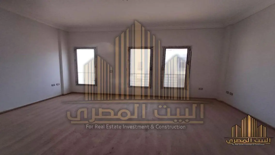 Villa for rent in Wesalquadruple corner