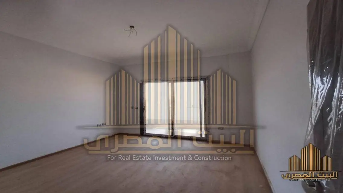 Villa for rent in Wesalquadruple corner