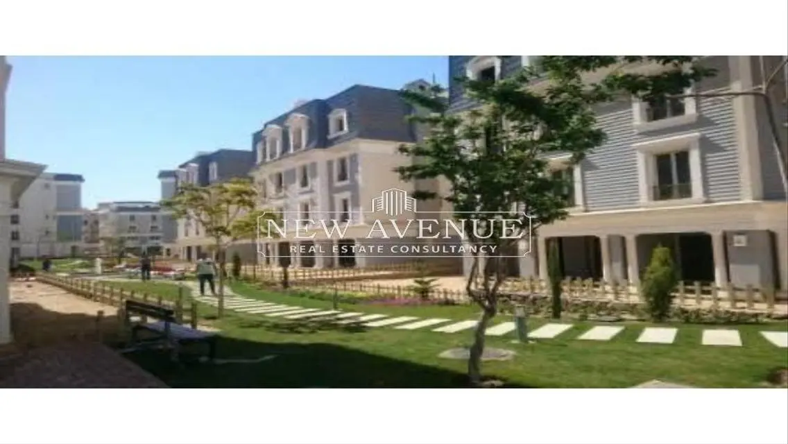 Ivilla for sale prime location in mountain view new cairo