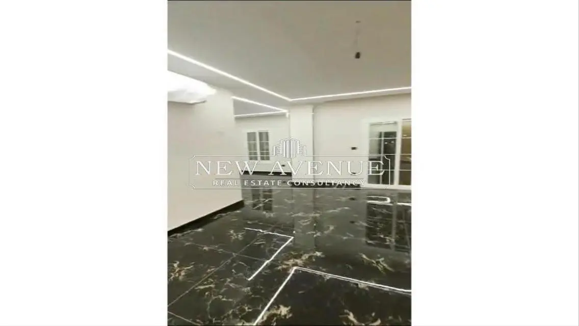 Apartment prime location luxury in el andalus