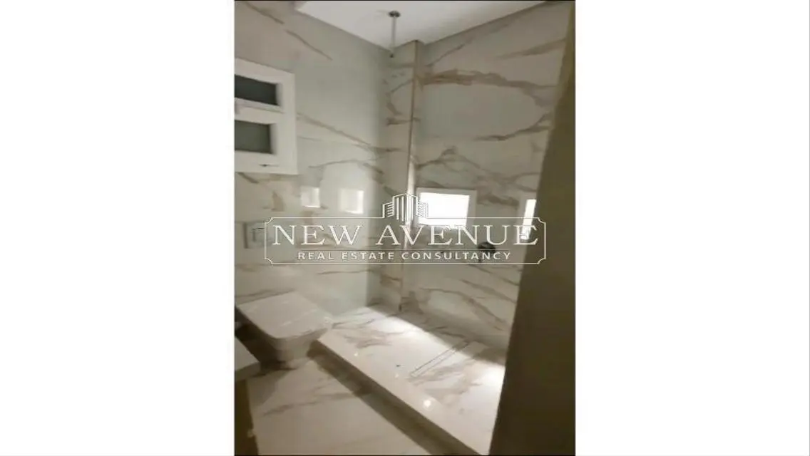 Apartment prime location luxury in el andalus