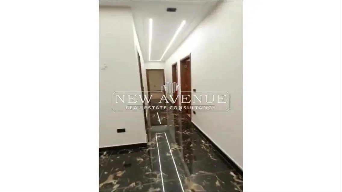 Apartment prime location luxury in el andalus