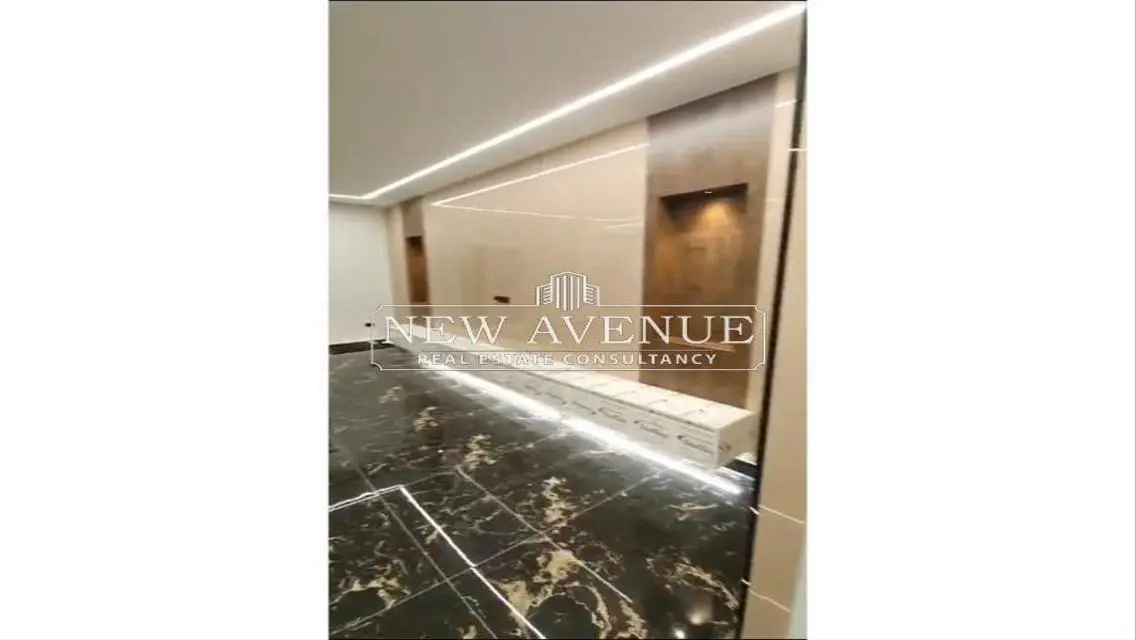 Apartment prime location luxury in el andalus