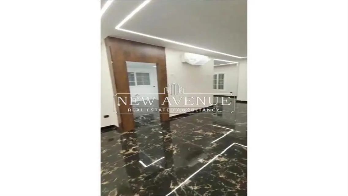 Apartment prime location luxury in el andalus