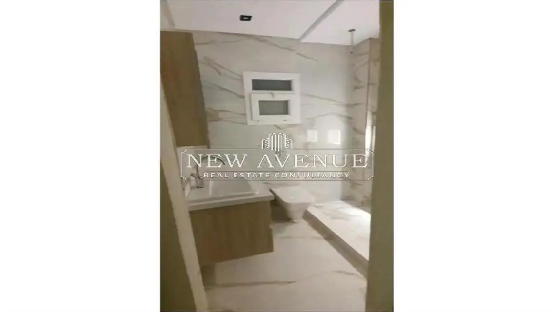 Apartment prime location luxury in el andalus