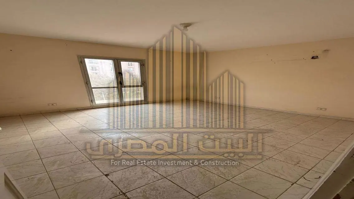 شقه 155م للايجار قانون بالرحاب بجوار الخدمات