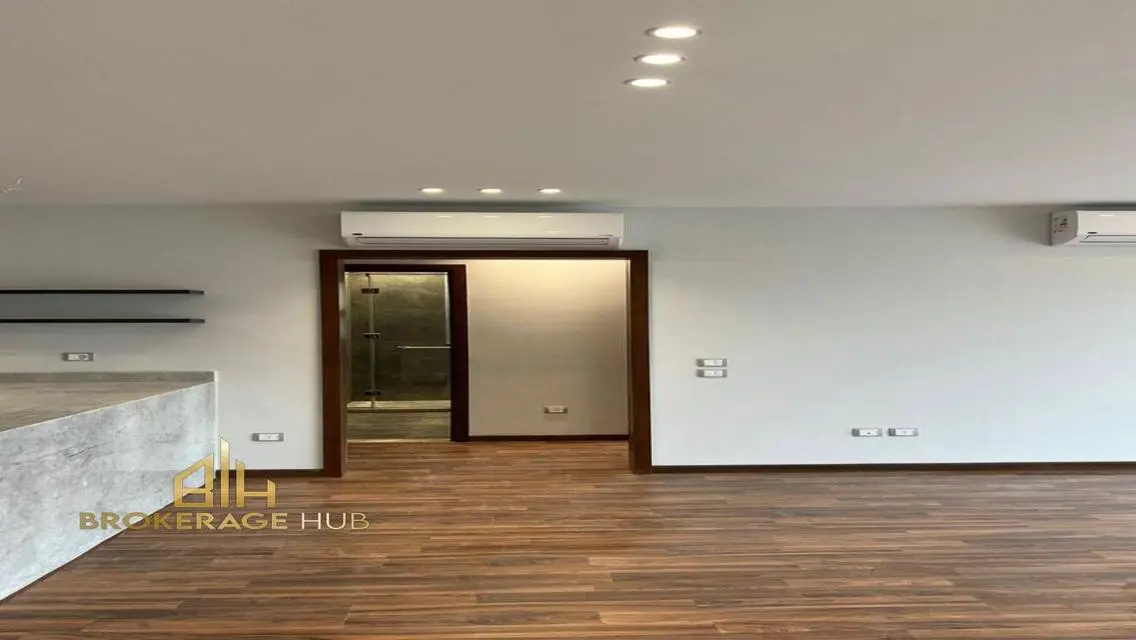 Luxury Apartment with Stunning View for Sale