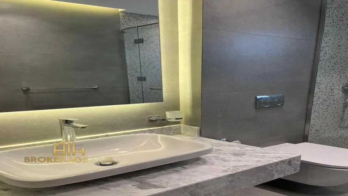 Luxury Apartment with Stunning View for Sale