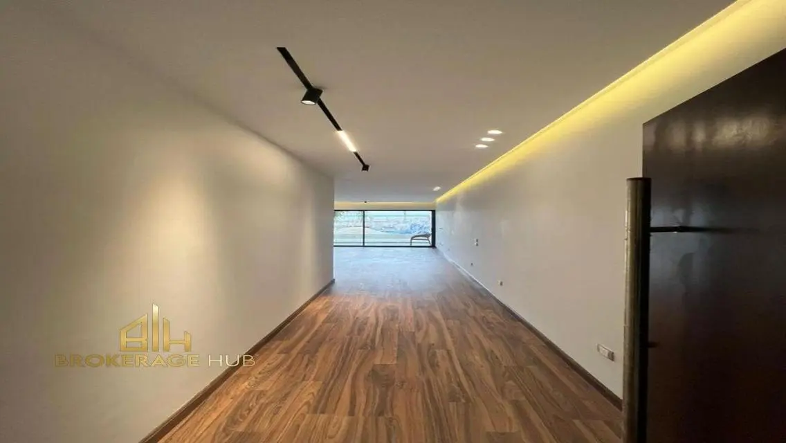 Luxury Apartment with Stunning View for Sale