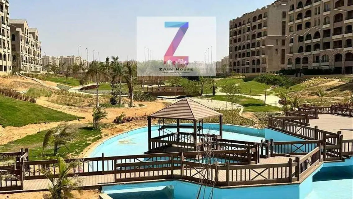 شقة 3 غرف دور متكرر نصف تشطيب في جرين سكوير