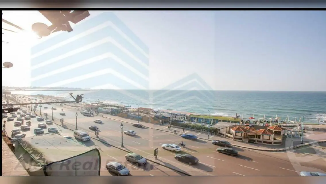 شقق مفروشة للايجار في كامب شيزار على البحر
